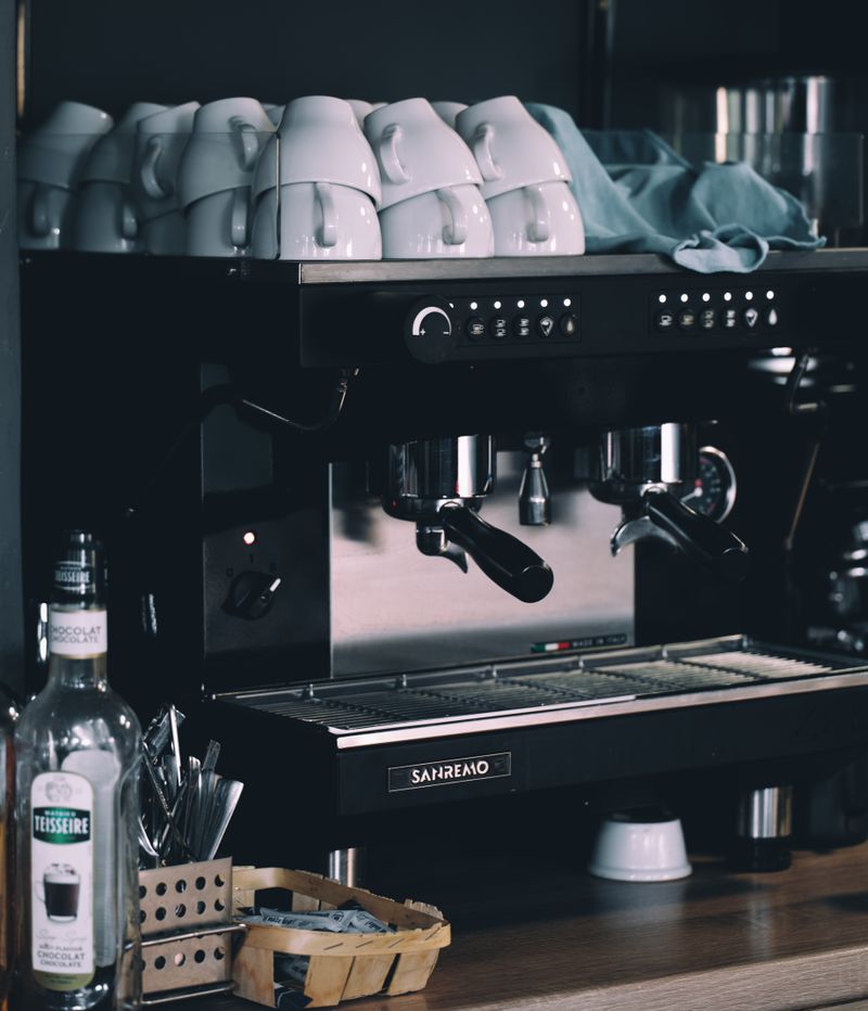 Coffee maker machine